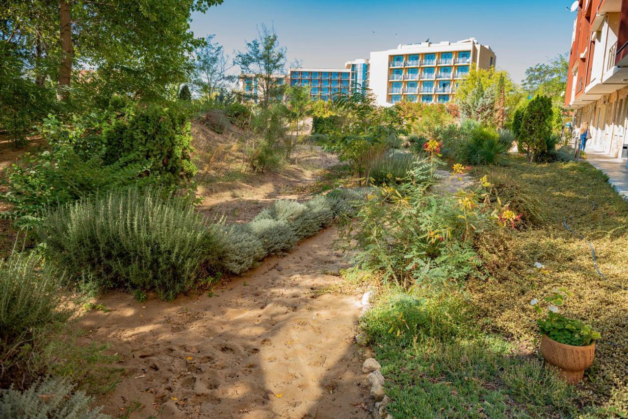 Menada Dune Residence Apartments 써니비치 외부 사진